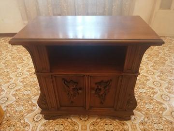 MOBILE PORTA TELEVISORE + QUADRO DELLA MADONNA 