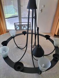 LAMPADARIO IN FERRO BATTUTO NERO