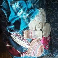 Cappelli e sciarpe