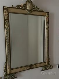 Specchio antico