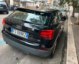 Audi q2 1600 td business
