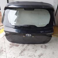 PORTELLONE COFANO POSTERIORE TOYOTA YARIS 20->