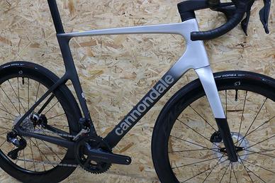 Bici corsa carbonio ultegra  di2