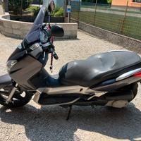 Yamaha X Max 250