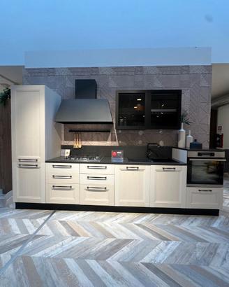 Cucina Febal Casa con isola ed elettrodomestici