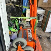 Carrello elettrico sali scale