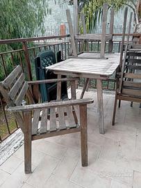 Tavolo e 4 sedie da esterno ikea