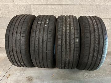 Gomme estive Hankook 235/55 R18 100H