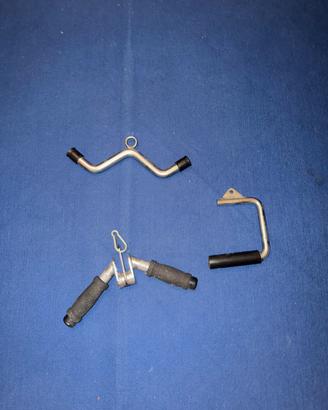 Prese, manubri e bilancieri per palestra