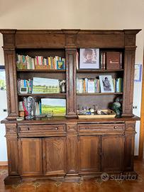 Credenza antica in legno massello – mobile d’epoca