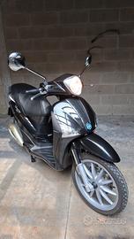 piaggio  liberti 125 2011  5000 km