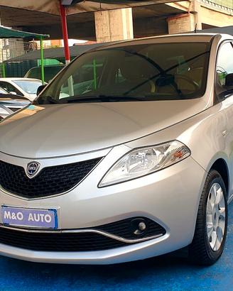 LANCIA YPSILON 1.2 BENZINA G.P.L DI CASA 76MILA KM
