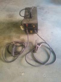 saldatrice 220 e cintura di sicurezza e faretti 