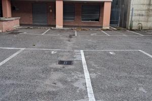 Posti auto - macchia romana