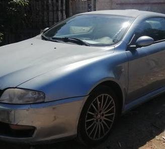 Alfa Romeo GT 1.9 D del 2004 motore 937A5000