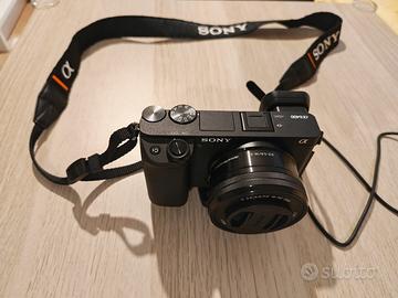 Sony A6400 + obiettivo 16-50 OSS