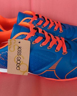 Scarpe sportive, taglia 44