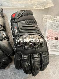 Guanti Dainese carbon 4 nuovi