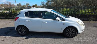 OPEL CORSA 1.3 ANNO CDTI 2010