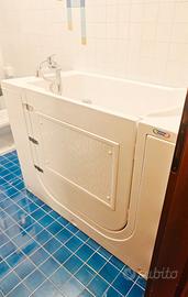 Vasca con sportello 127x66x94