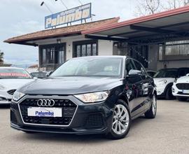 AUDI A1 SPB 25 TFSI S tronic Admired cock pit