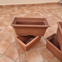 4 fioriere in resina 80x45