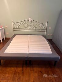 Letto matrimoniale con testiera