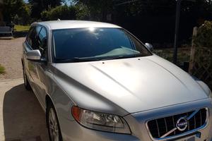 Volvo V 70 d5 R-desing