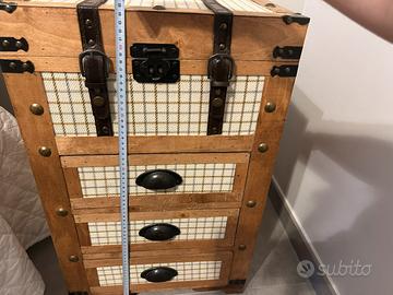 Comodini chiffonier in legno