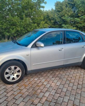  Audi A4 1.9 tdi 130cv del 2001