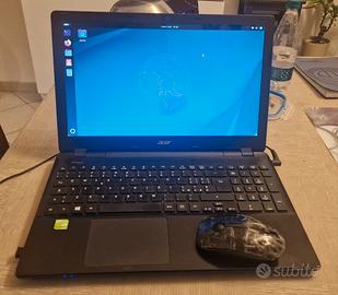 PC notebook Acer Aspire E5-571