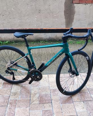 Nuova Wilier Garda disc 105 carbonio  taglia S