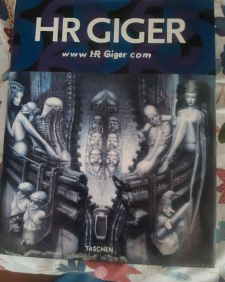 Libro su h.r.Giger