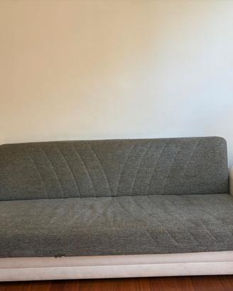 Divano letto in buone condizioni - ritiro a mano