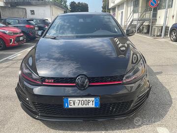 Volkswagen Golf GTI Performance 2.0 TSI DSG 5p. Bl