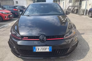 Volkswagen Golf GTI Performance 2.0 TSI DSG 5p. Bl
