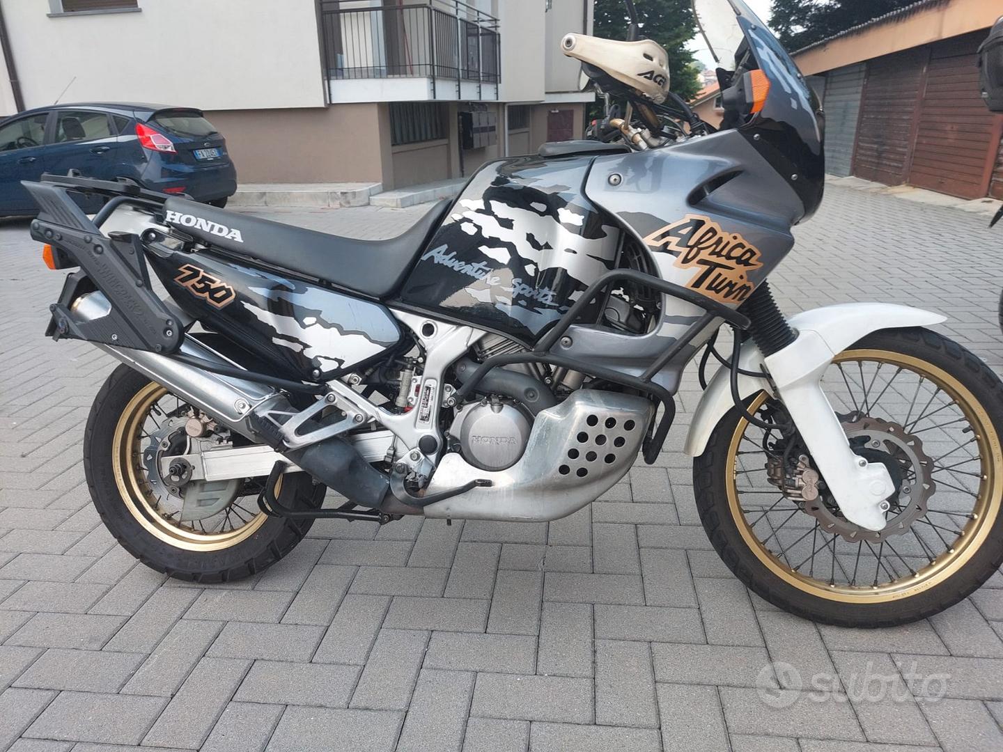 Moto Honda Africa Twin 750 Usata Honda Africa Twin XRV 750 1990 Km - Main Image