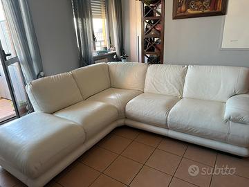 Divano vera pelle chateau d ‘ax