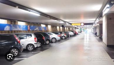 Autorimessa posti auto coperti