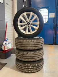 Cerchi in lega 16" Originali Audi A3 + Gomme Nexe