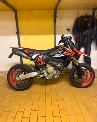 Ducati Hypermotard 698 RVE depo 2025