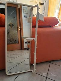 Specchio da parete con porta oggetti e cellulare 