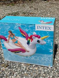 UNICORNO GIGANTE (2.87mt. x 1.93mt.)
