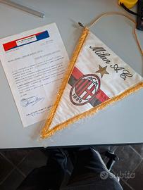 Gagliardetto e fotocopia contratto