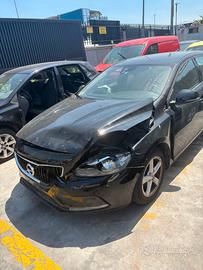 PEZZI RICAMBI VOLVO V40