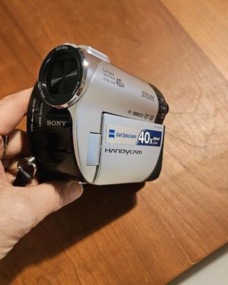 Videocamera Sony Handycam DCR-DVD106E
