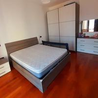 Arredamento completo (c. letto,soggiorno,tavolo)