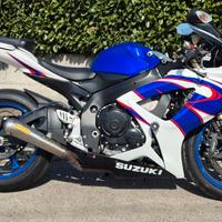 Suzuki GSX-R 600 K7 - Solo 29.300 km