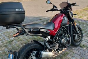 Benelli Leoncino 500
