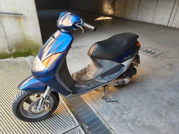 scooter Peugeot 